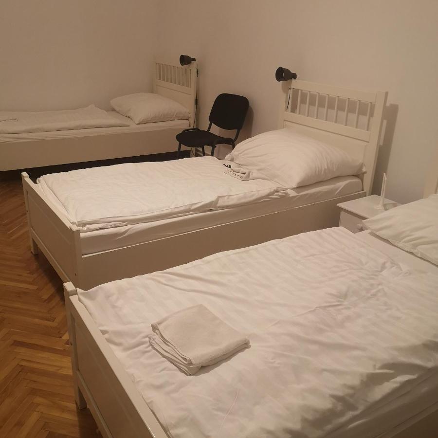 Klauzál Apartman Budapeste Exterior foto