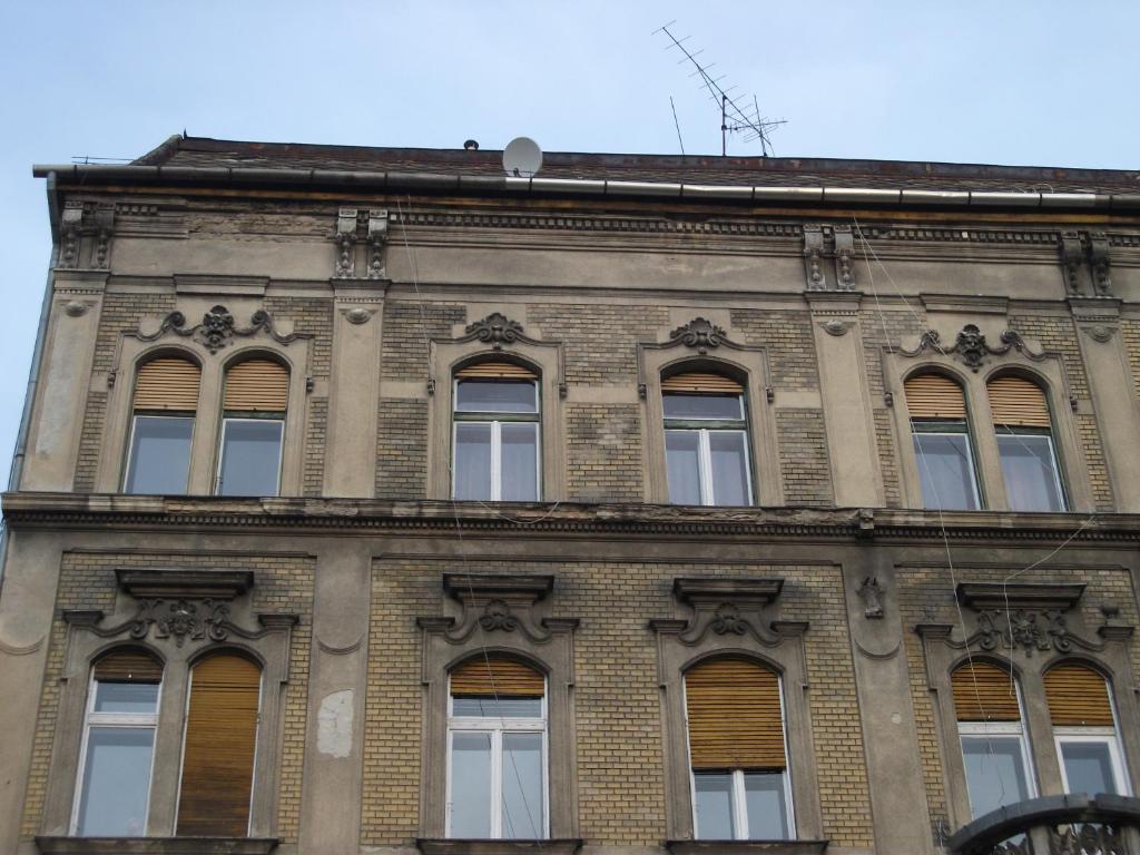 Klauzál Apartman Budapeste Exterior foto