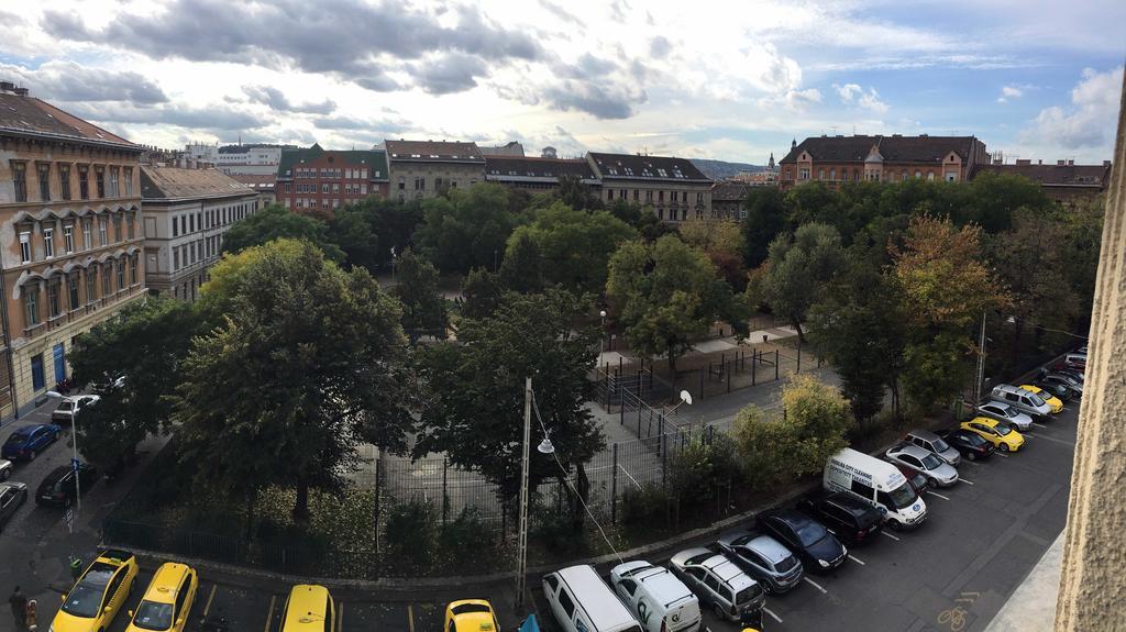Klauzál Apartman Budapeste Exterior foto